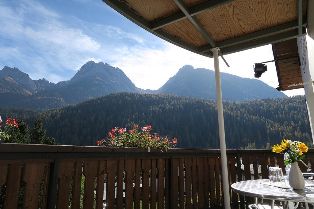 Hotel Restaurant Gabriel Scuol Extérieur photo