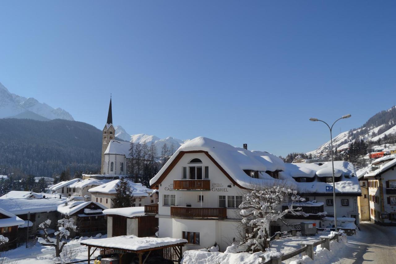 Hotel Restaurant Gabriel Scuol Extérieur photo